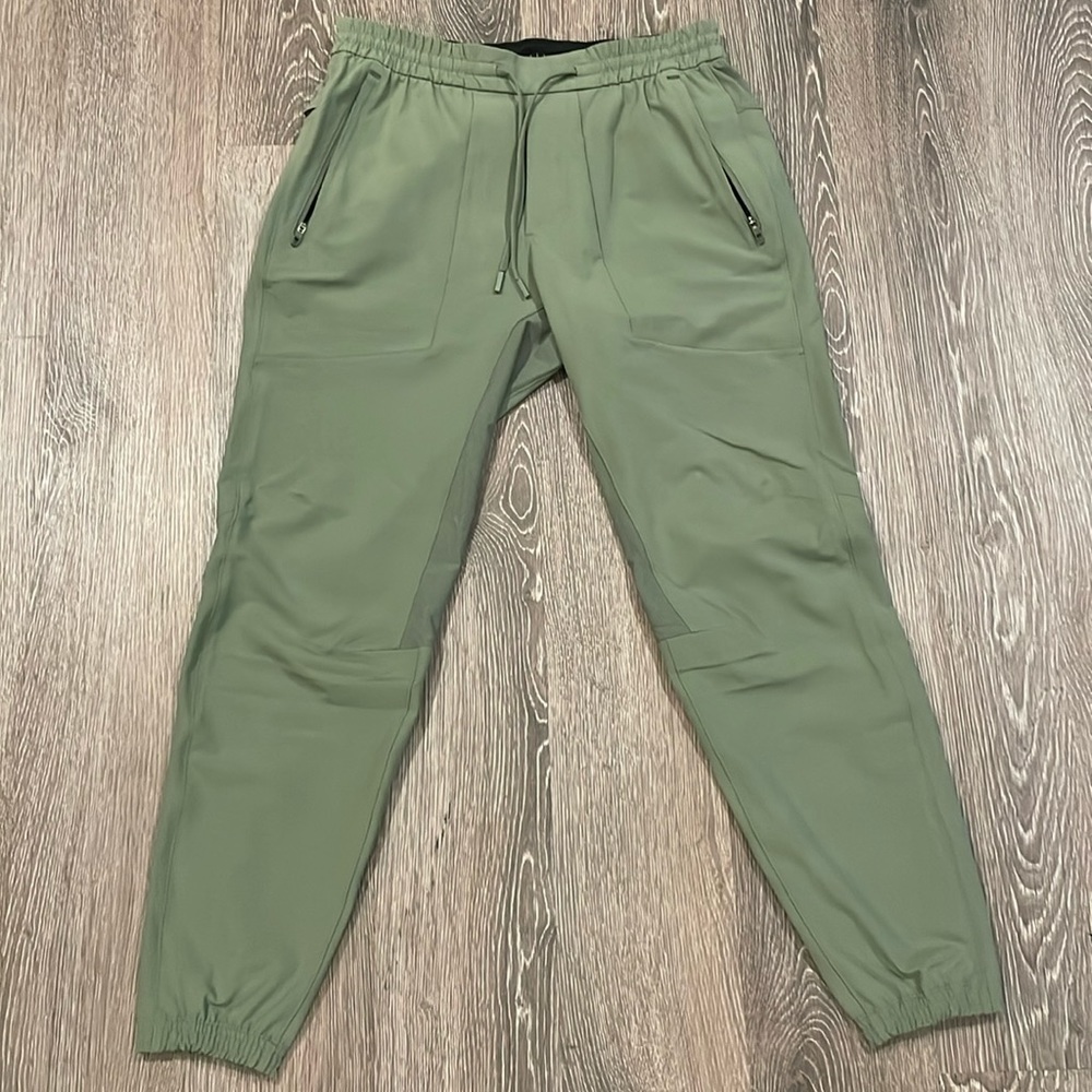 Lululemon License To Train Jogger